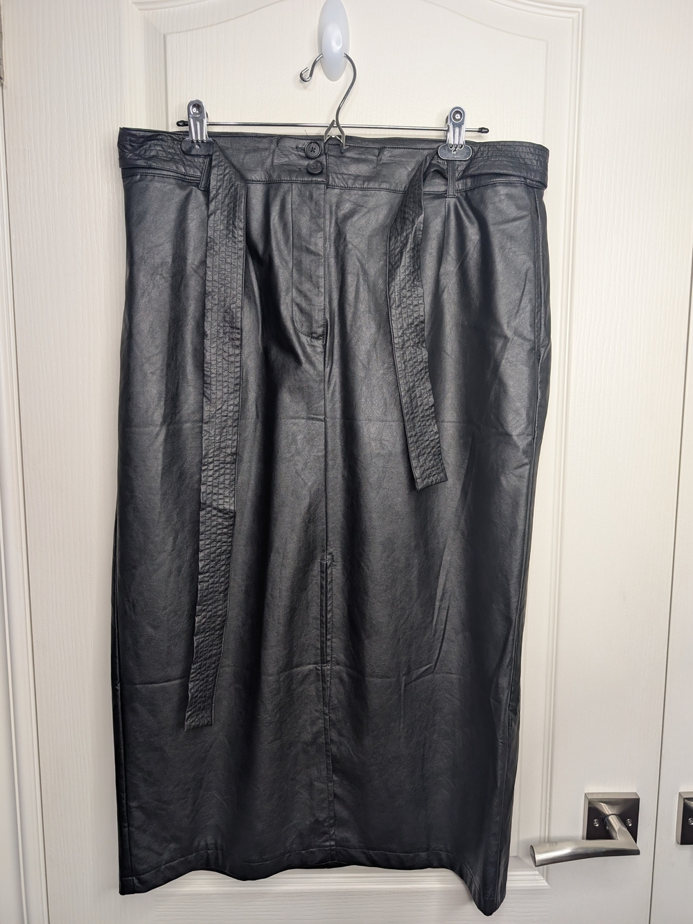 Reitmans Black Faux Leather Pencil Skirt with Textured Waist Tie